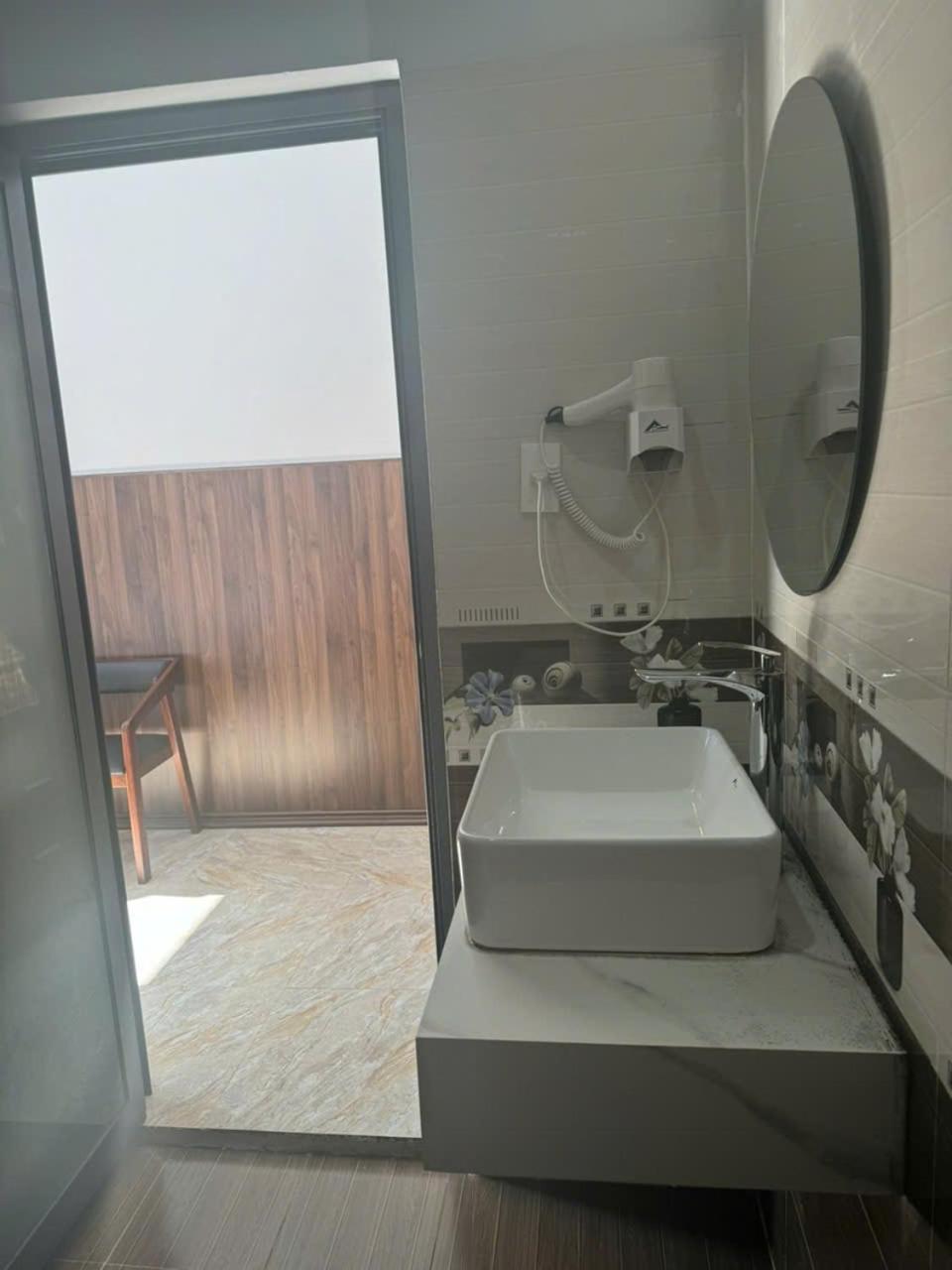 Nam Anh Hotel バオロク エクステリア 写真